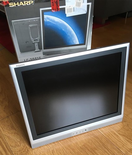Sharp aquos 20s1e farbe - aquos,